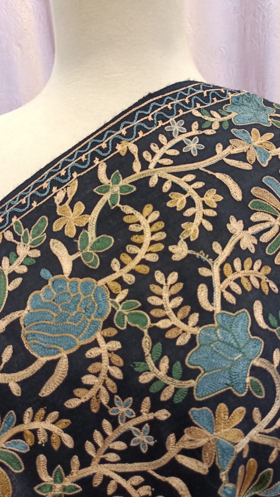 Kalmkar Embroidered Pure Pashmina