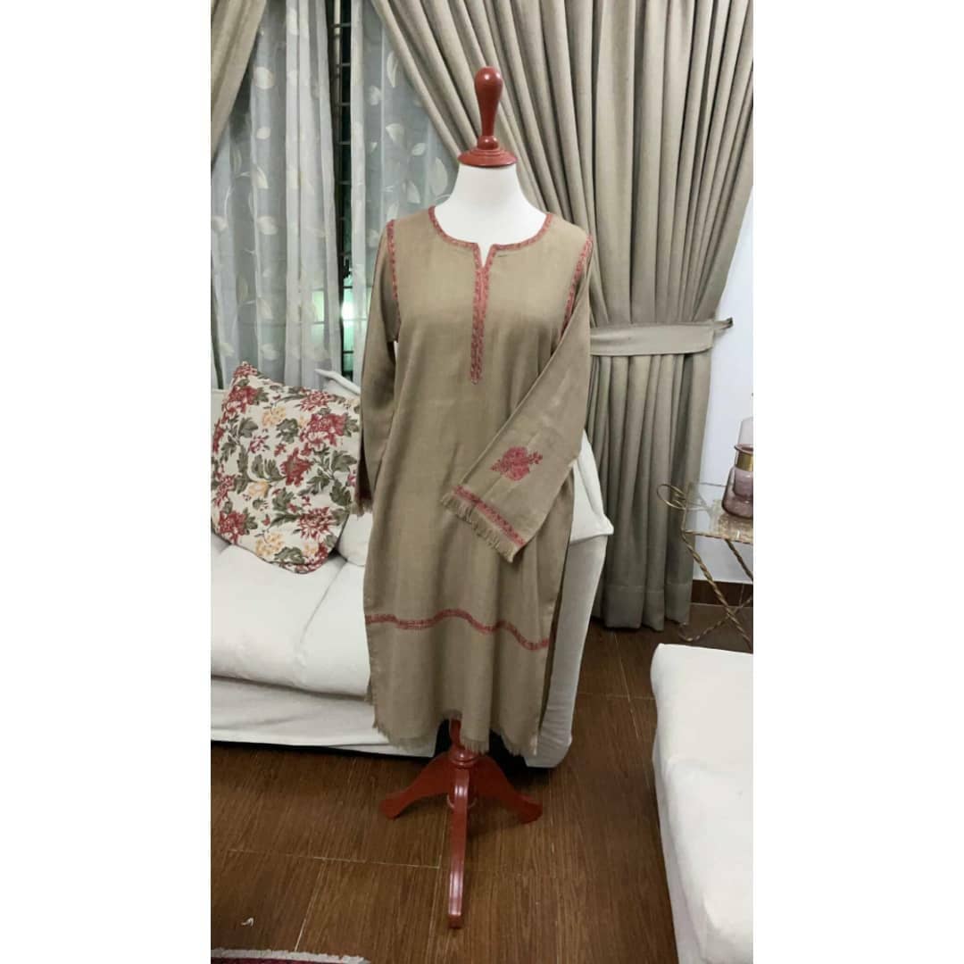 FJ24-03 Hand Embroidered Pashmina Kurta