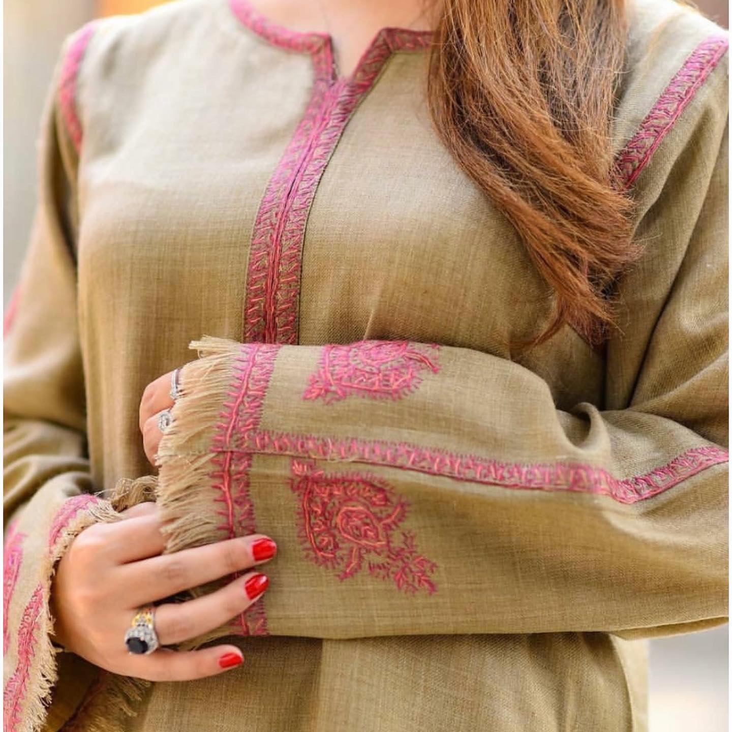 FJ24-03 Hand Embroidered Pashmina Kurta